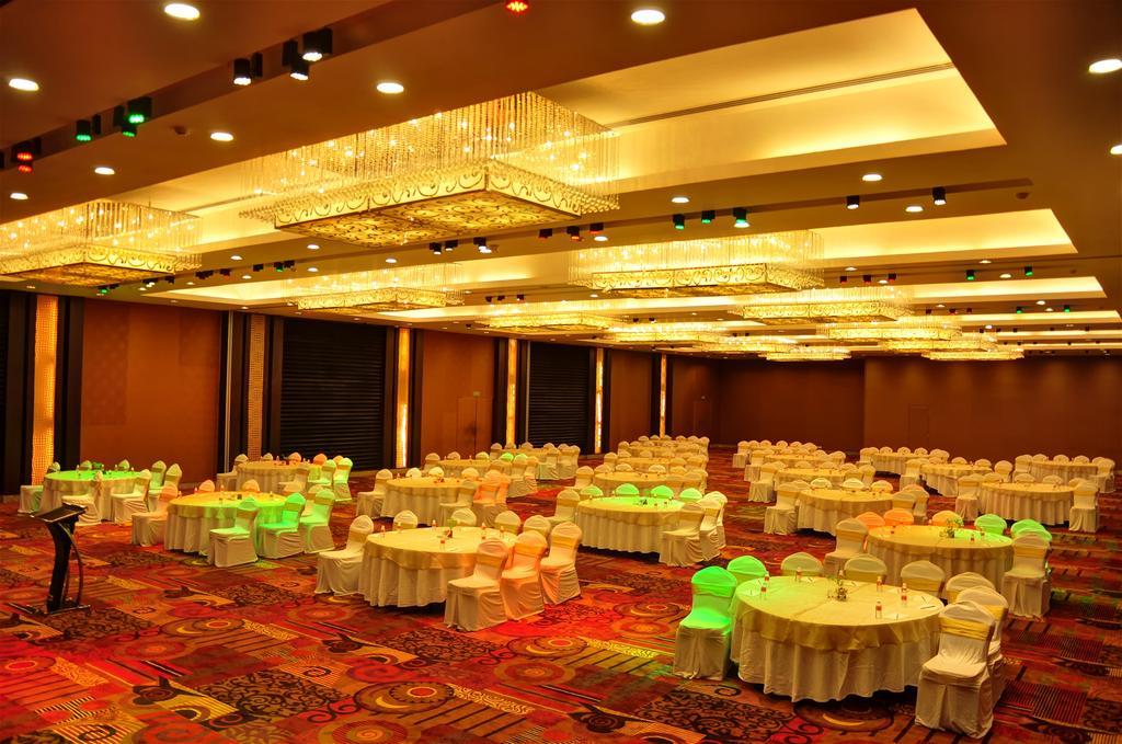 Manasarovar - The Fern Hotel 4*