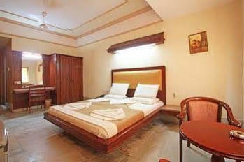 Rajmata Hotel Hyderabad