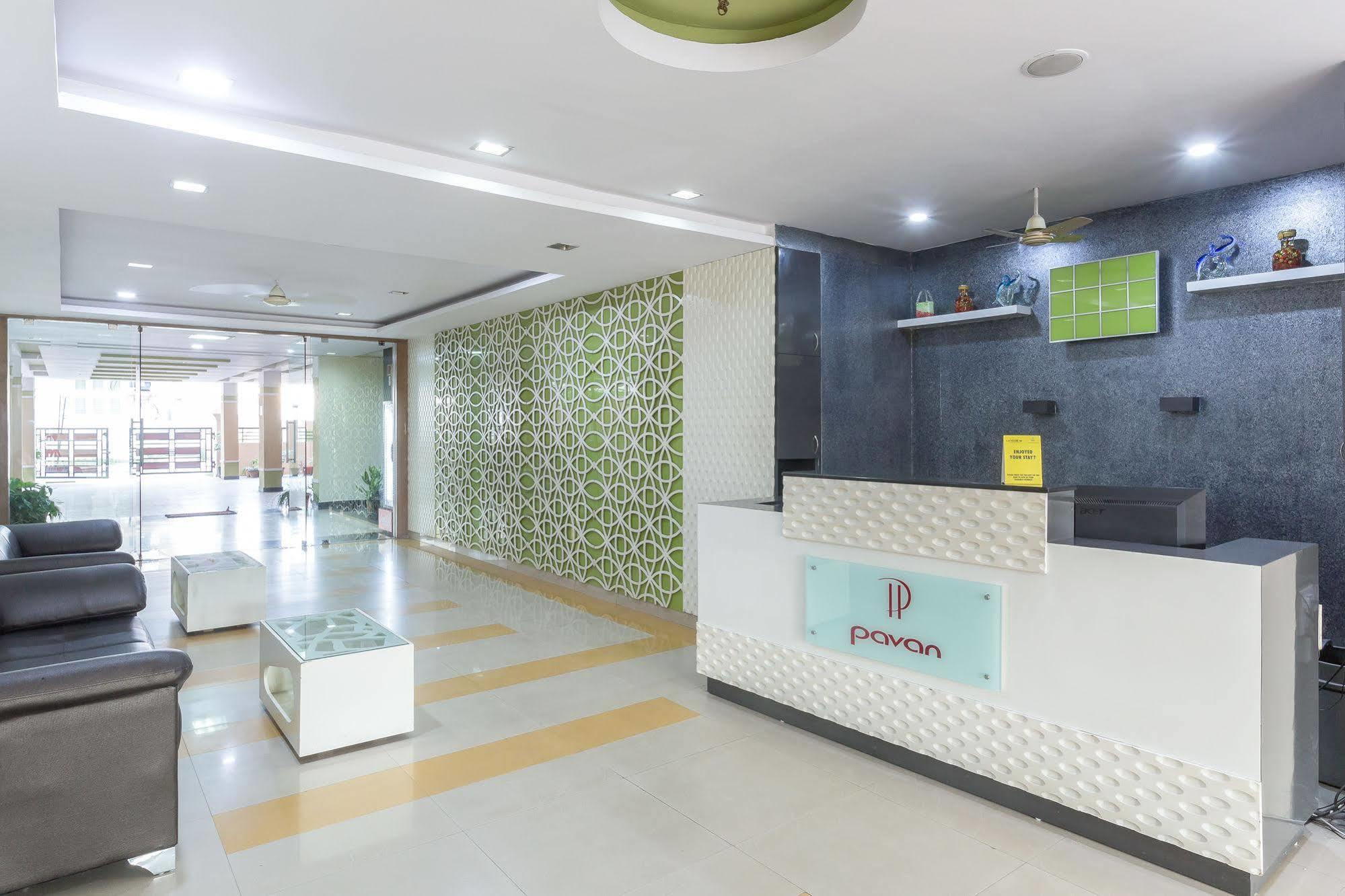 Hotel Treebo Pavan 2*