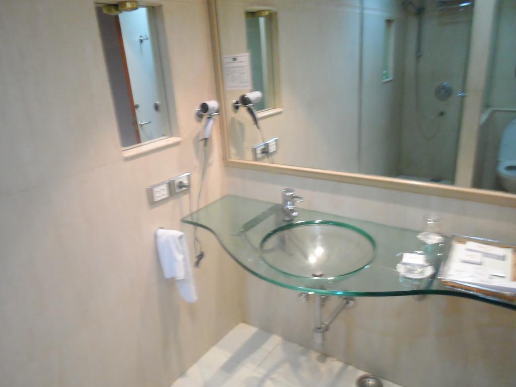 Hotel Ohris Banjara 4*