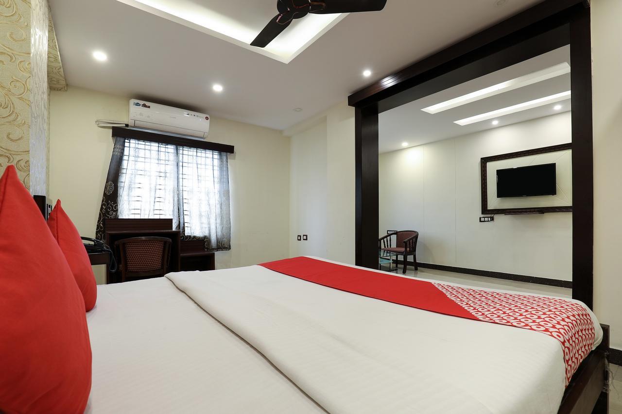 Hotel Grand Sandarshini Hyderabad