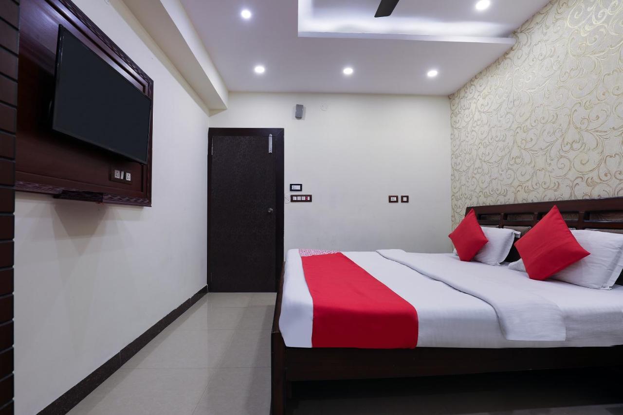 Hotel Grand Sandarshini