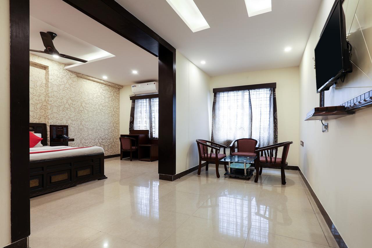 Grand Sandarshini Hotel 3*