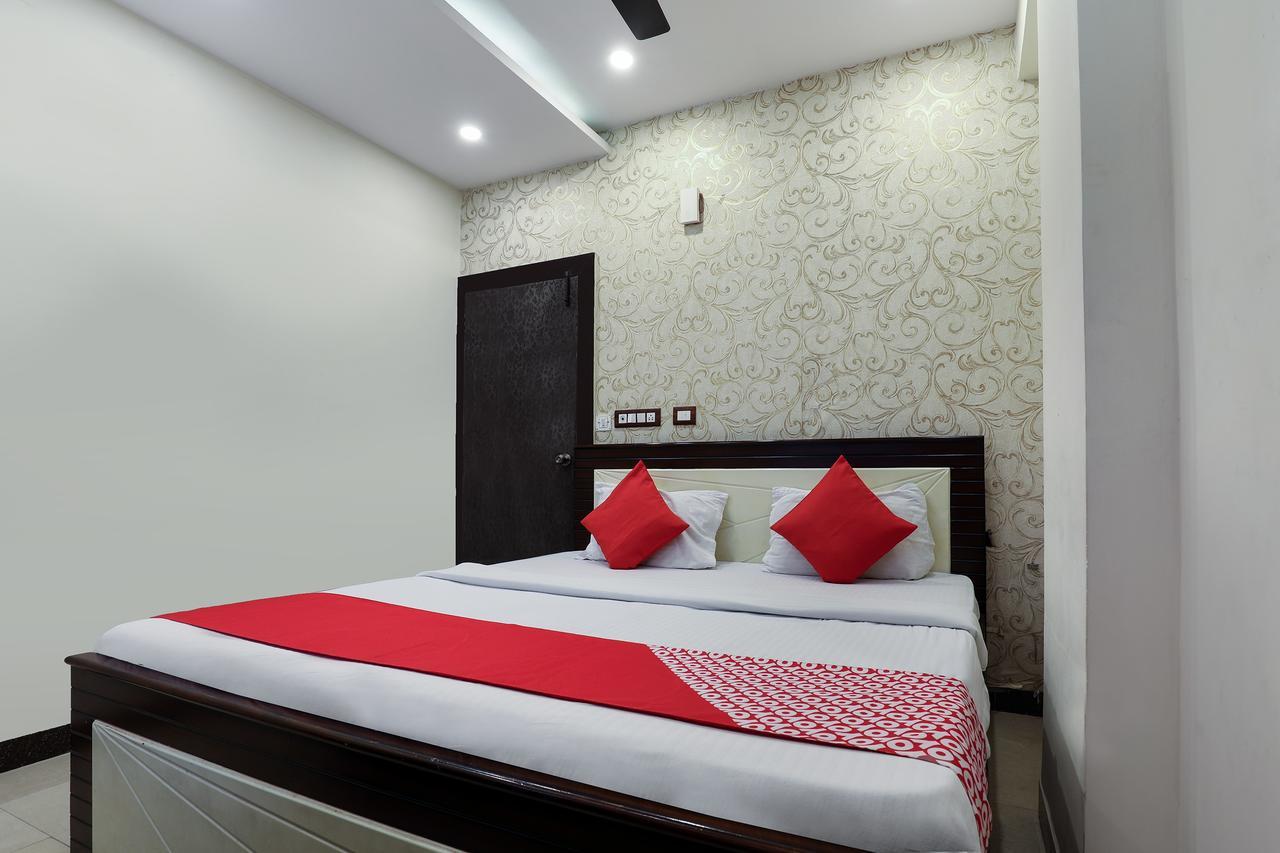 Hotel Grand Sandarshini Hyderabad
