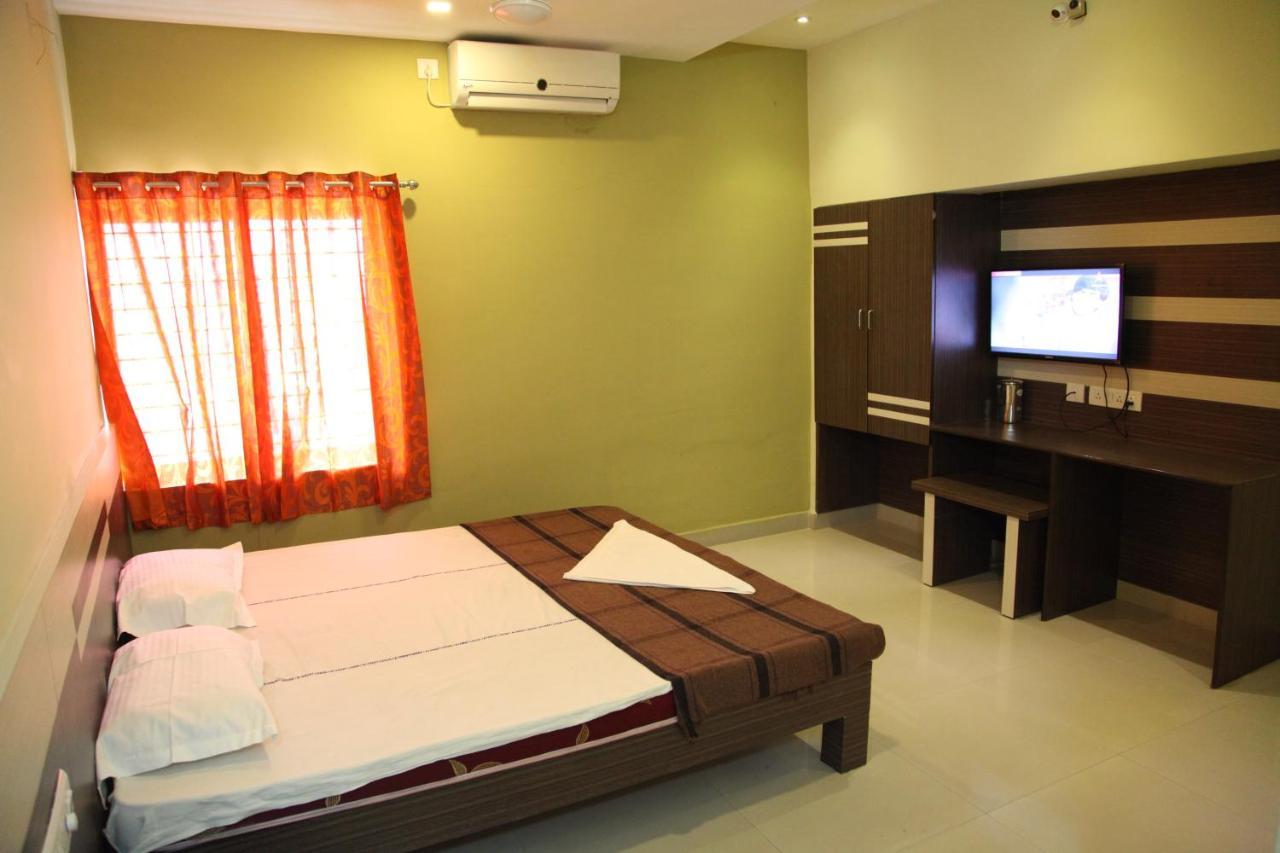 Hotel Everest