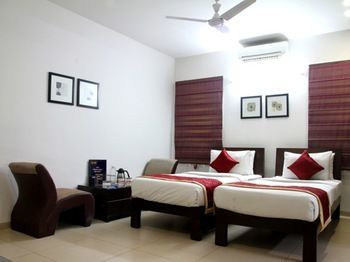 Oyo Premium Shilparamam Hitech Hotel 3*