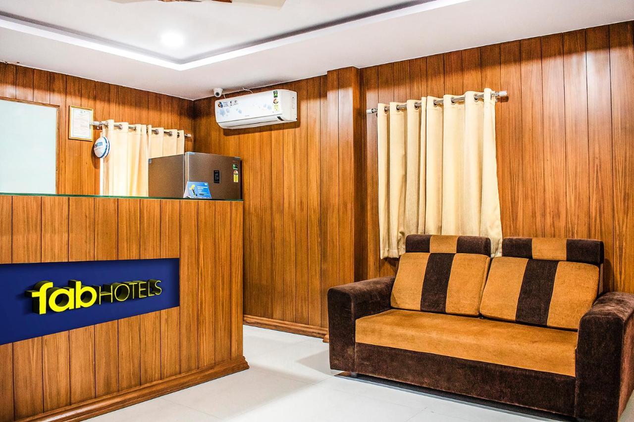 Hotel Fabexpress Sri Lakshmi Deluxe Sivarampalli 3*