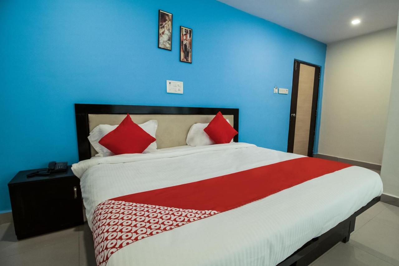 Oyo 11966 Grand Euro Park Hotel Hyderabad