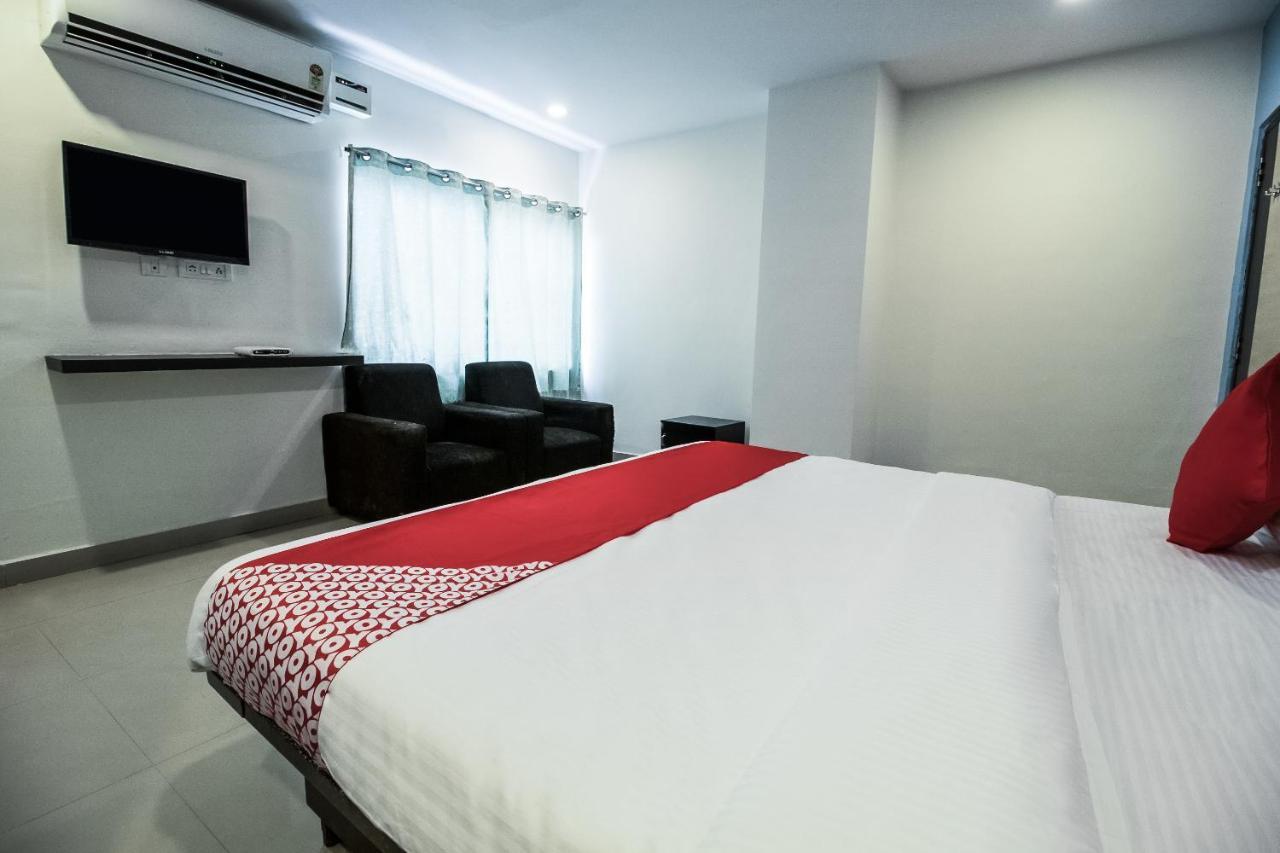 Oyo 11966 Grand Euro Park 3* Hyderabad