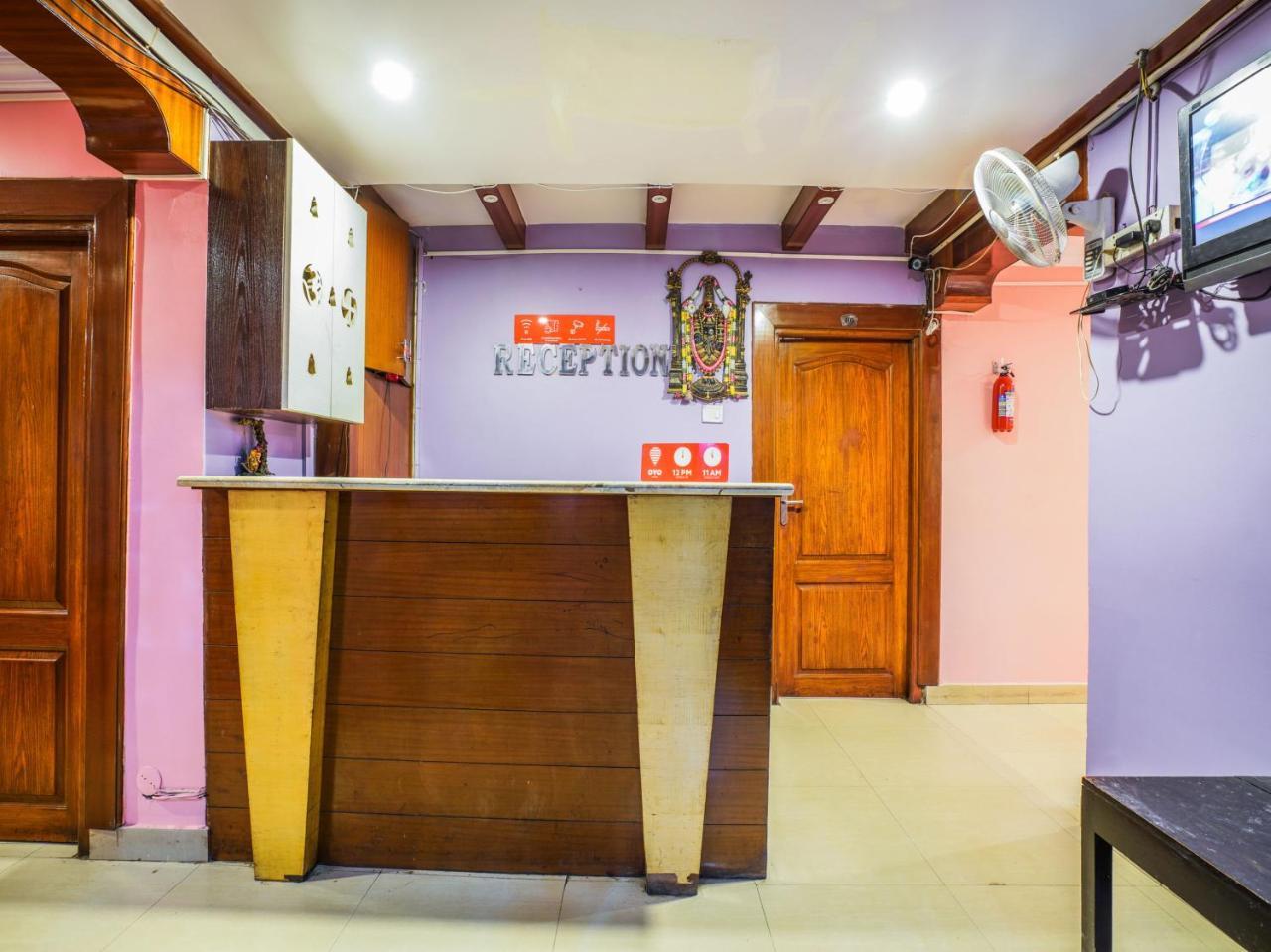 Hotel Oyo 18310 Adda Concept 3*