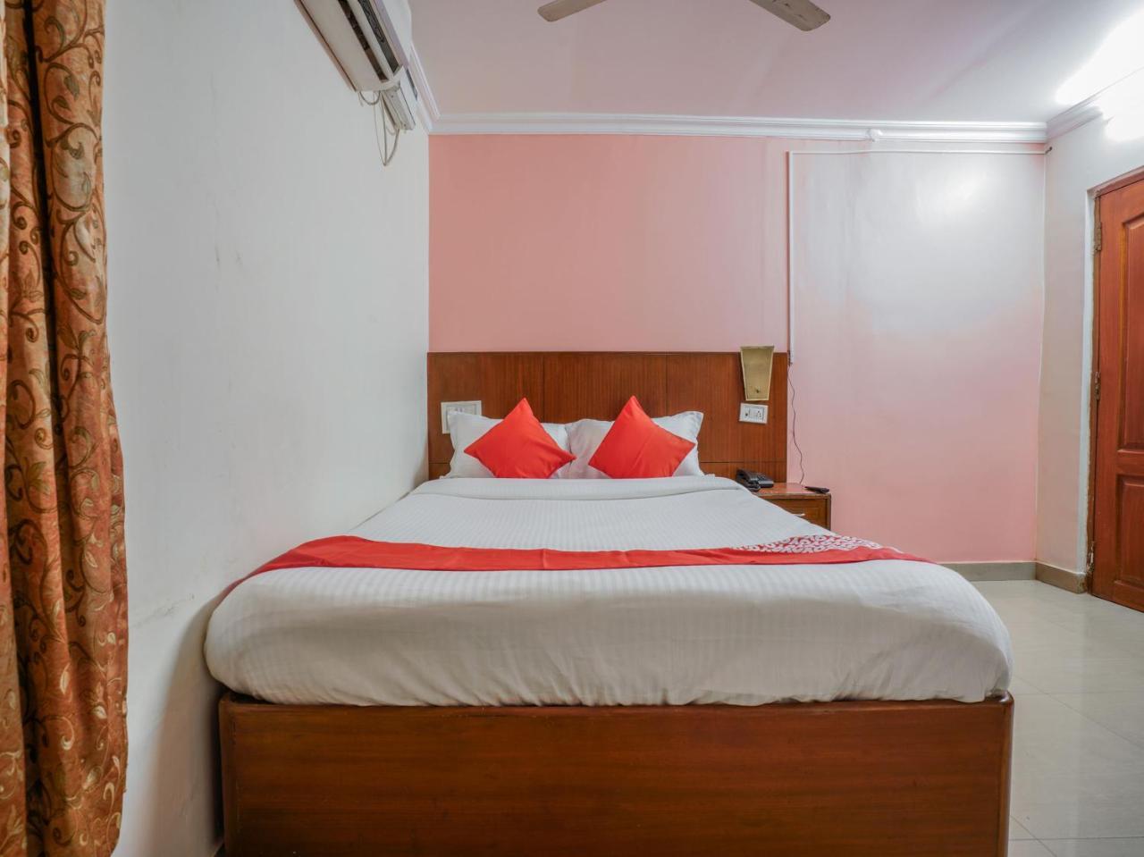 Hotel Oyo 18310 Adda Concept