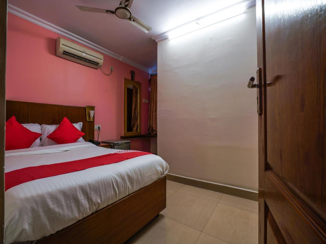 Hotel Oyo 18310 Adda Concept 3*