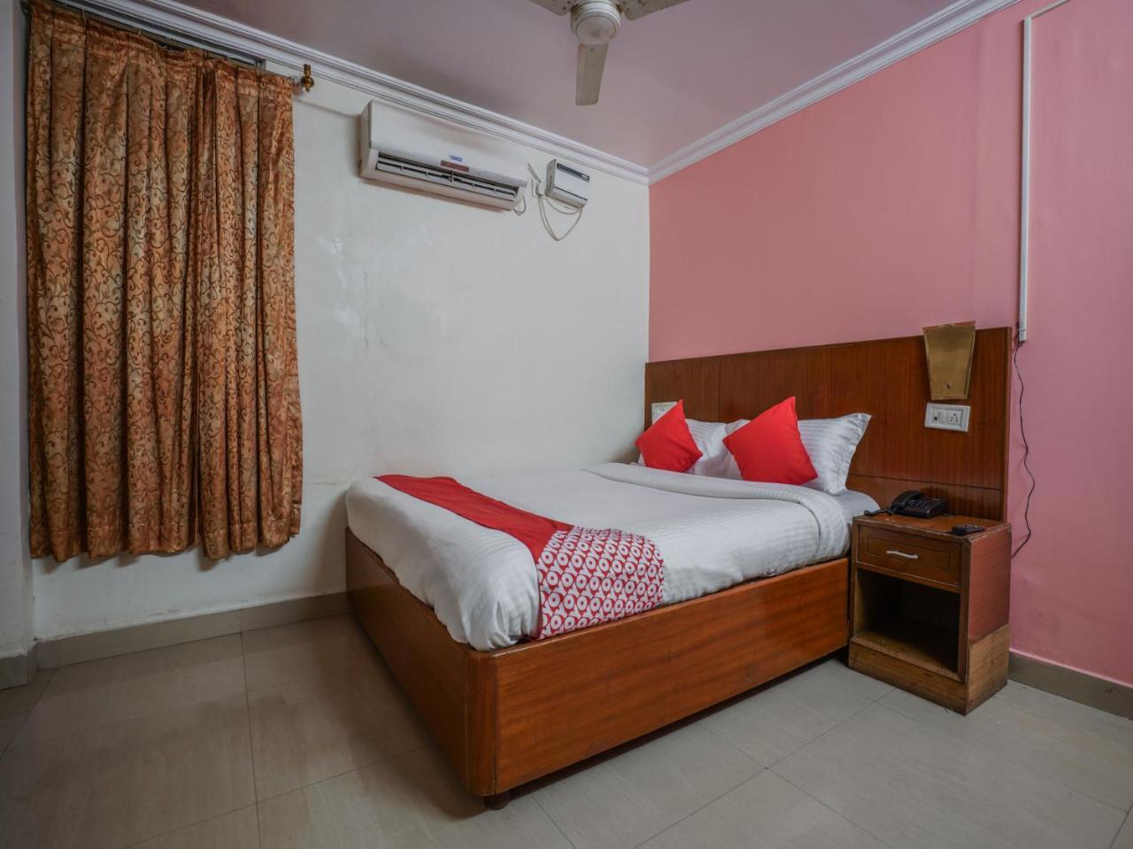 Oyo 18310 Adda Concept Hyderabad