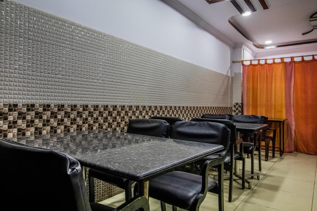 Oyo 15739 Grand Brundavan 3* Hyderabad
