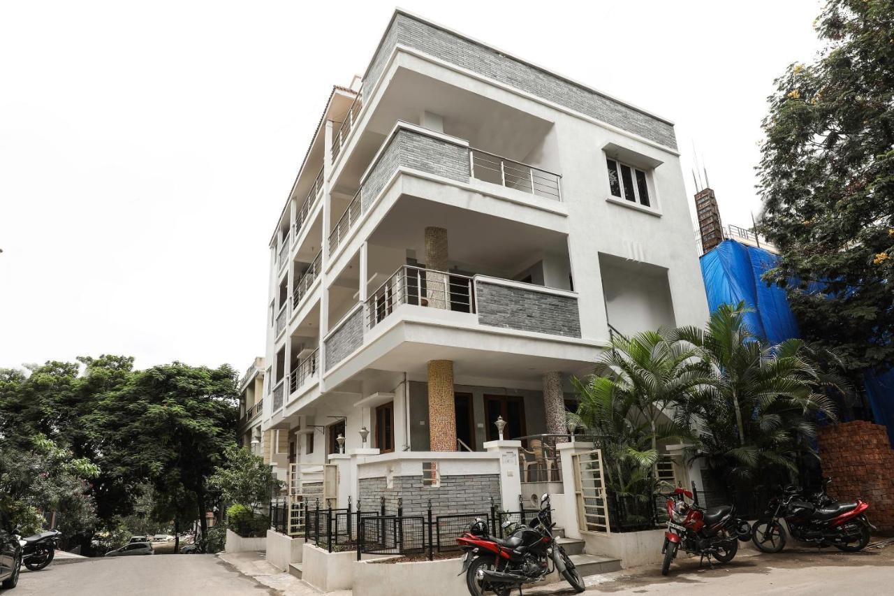 Oyo 17206 Maanne Hospitality Services