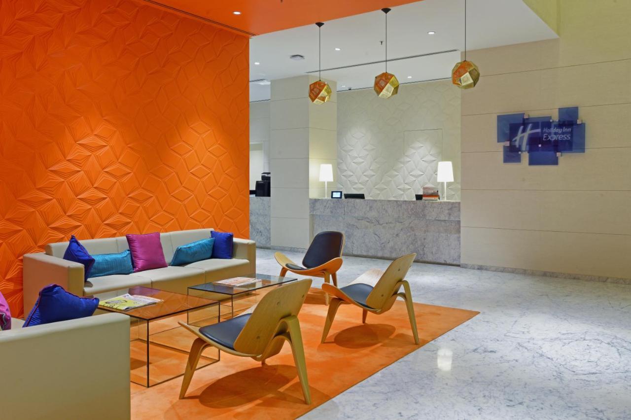 Duet , Hyderabad