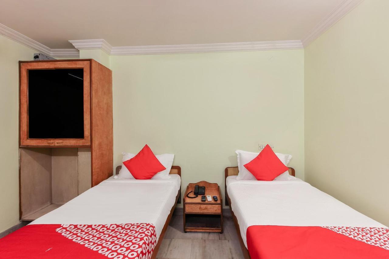 Oyo 23191 Flagship Raj Madan Ameerpet Hotel Hyderabad