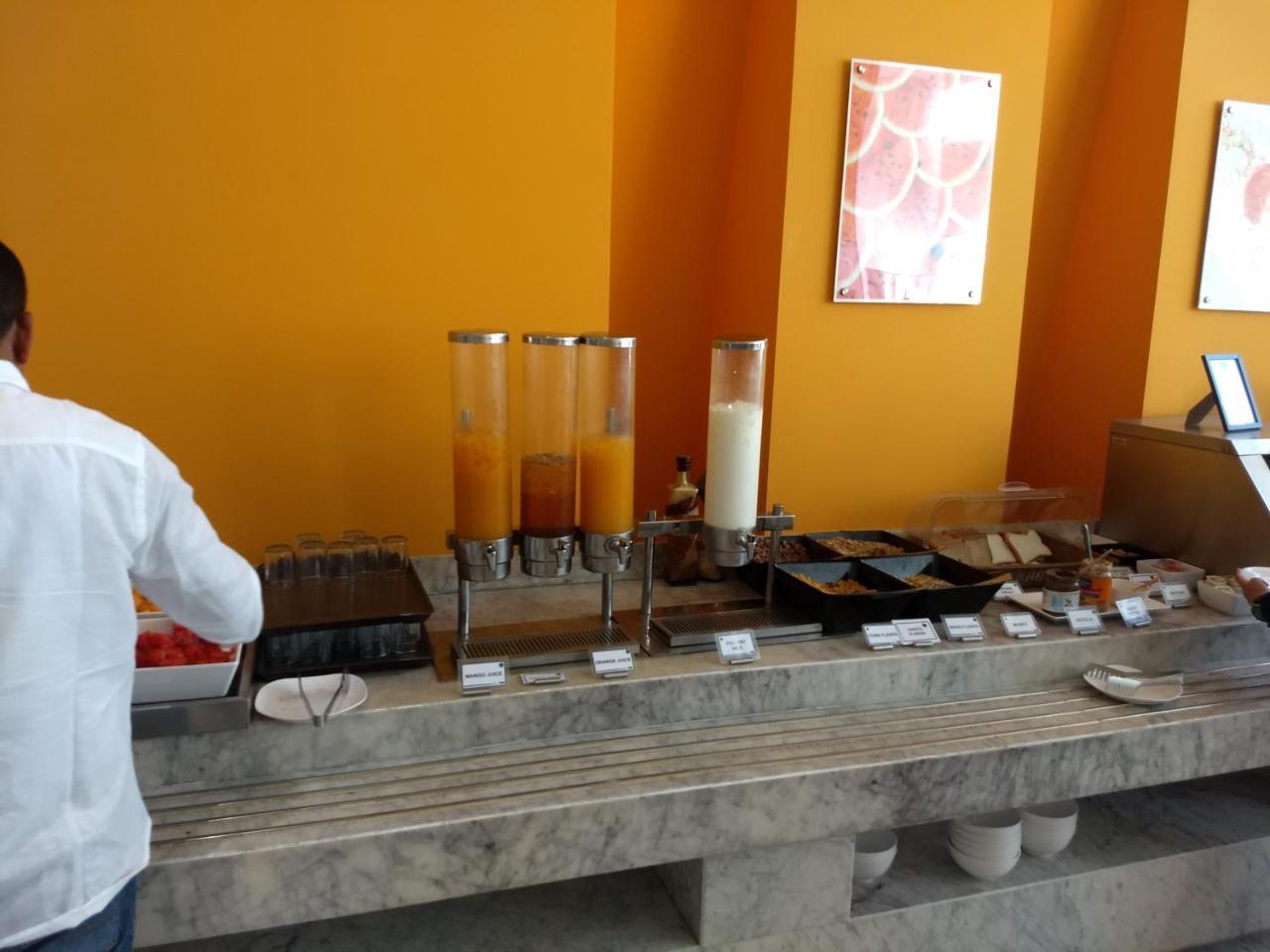 Duet , Hotel Hyderabad