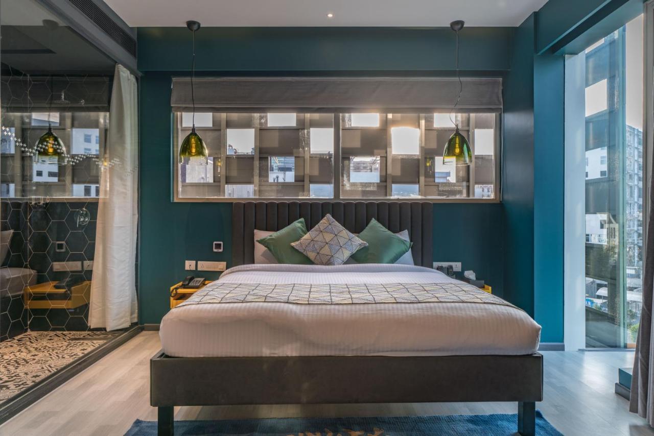 B L Hotel