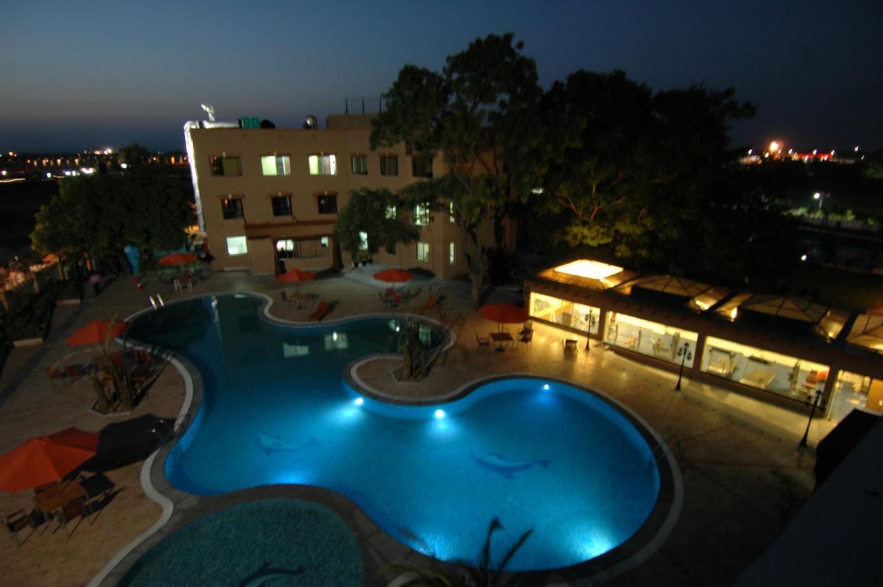 Papyrus Port Resort