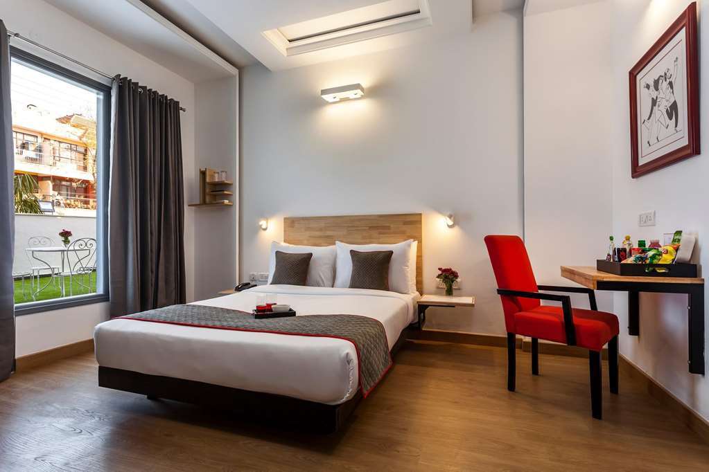 Oyo Townhouse 9 Hitech Hotel