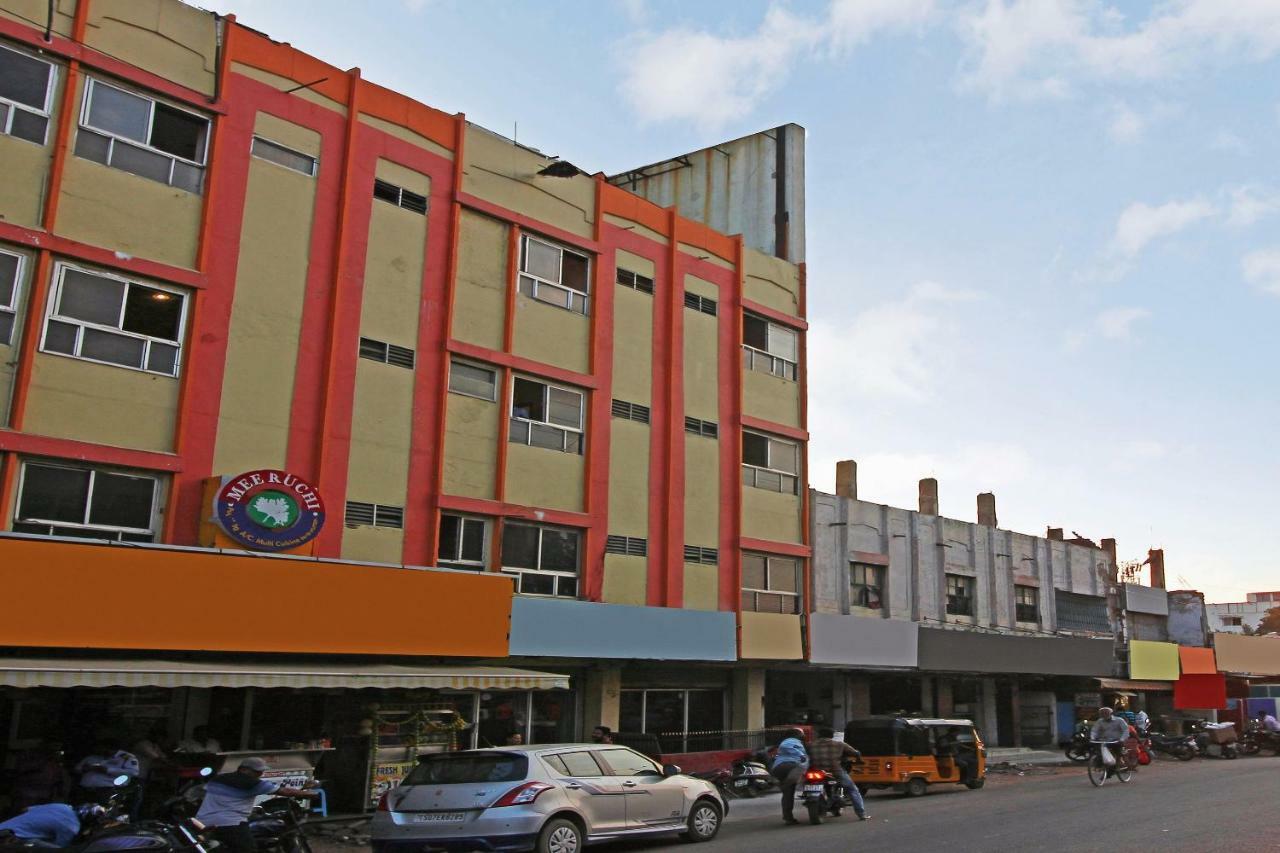 Oyo 18591 Samrat Hyderabad