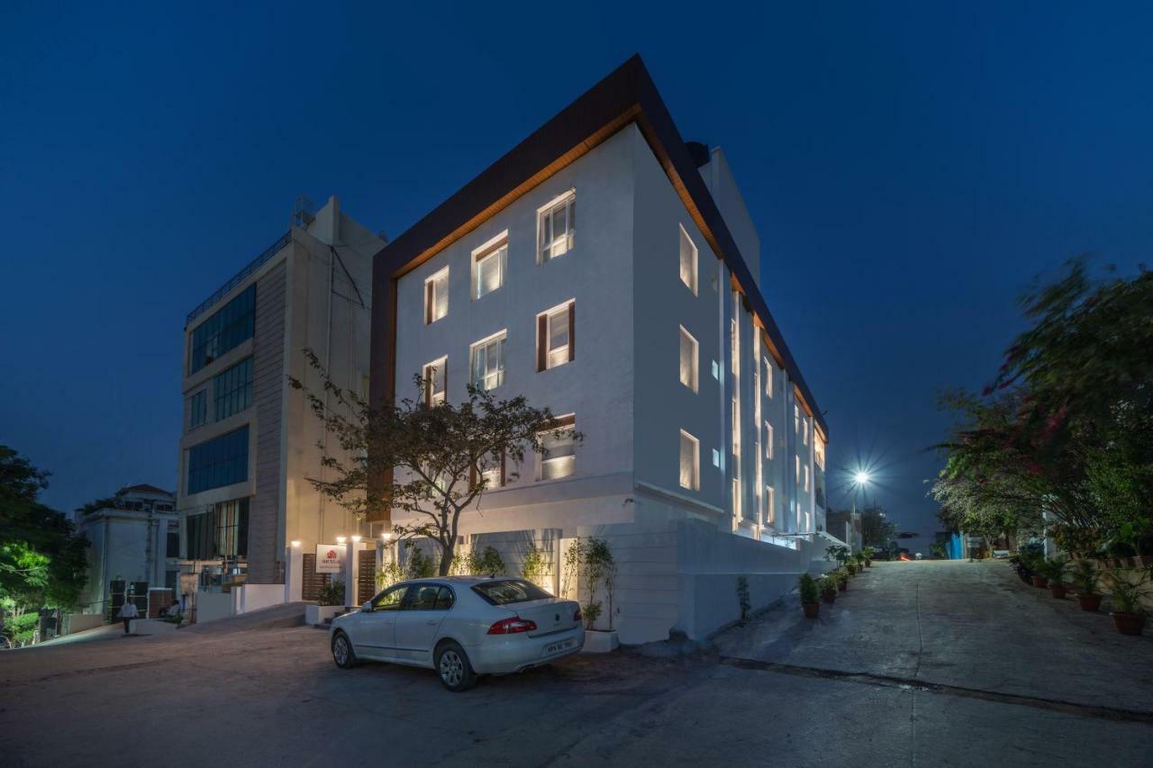 Skyla & - Jubilee Hills Hyderabad