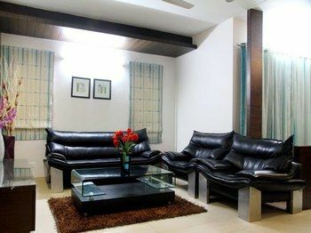 Oyo Premium Shilparamam Hitech Hotel 3*