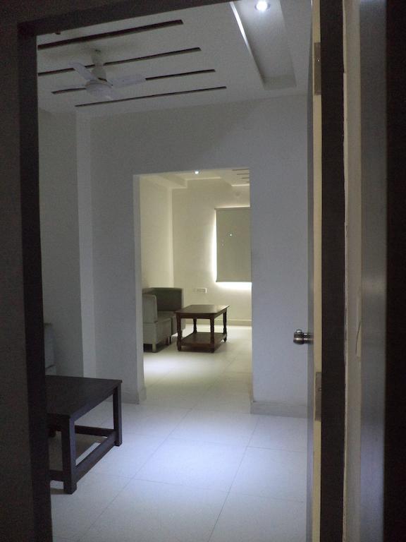 O Palak Residency Near Erragadda Metro Station Hotel