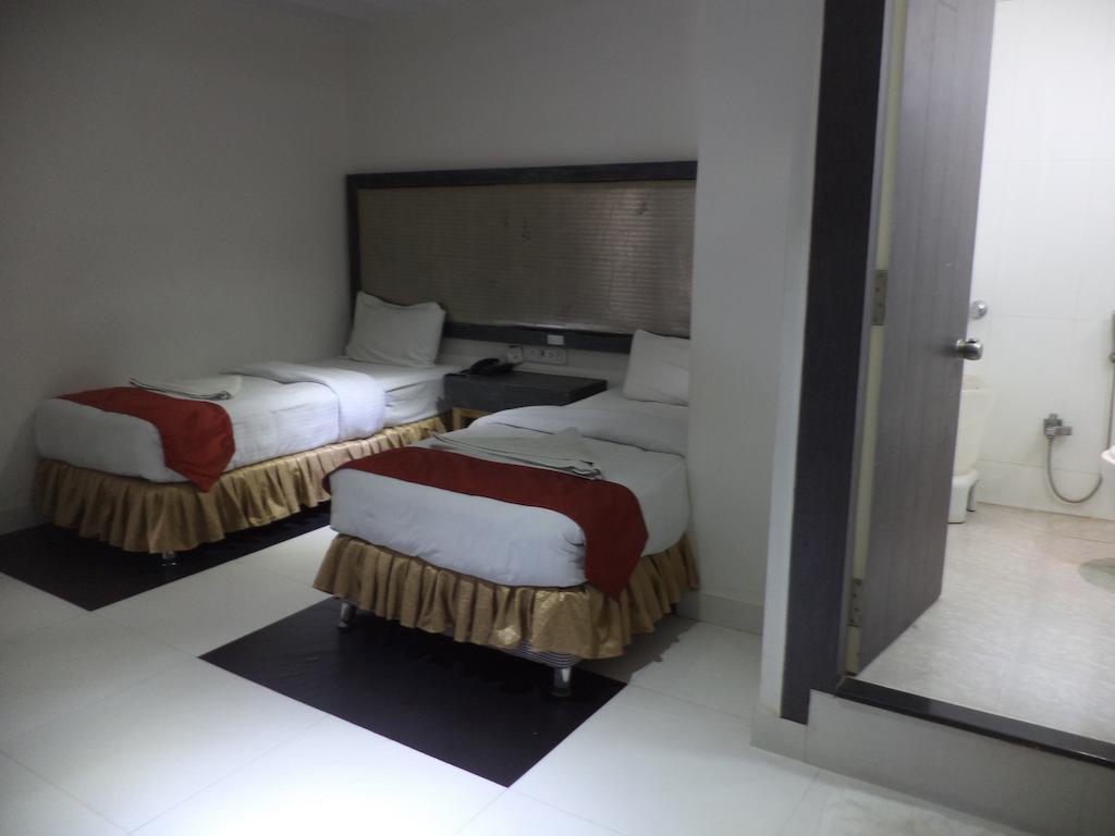 Hotel O Palak Residency Near Erragadda Metro Station 2*
