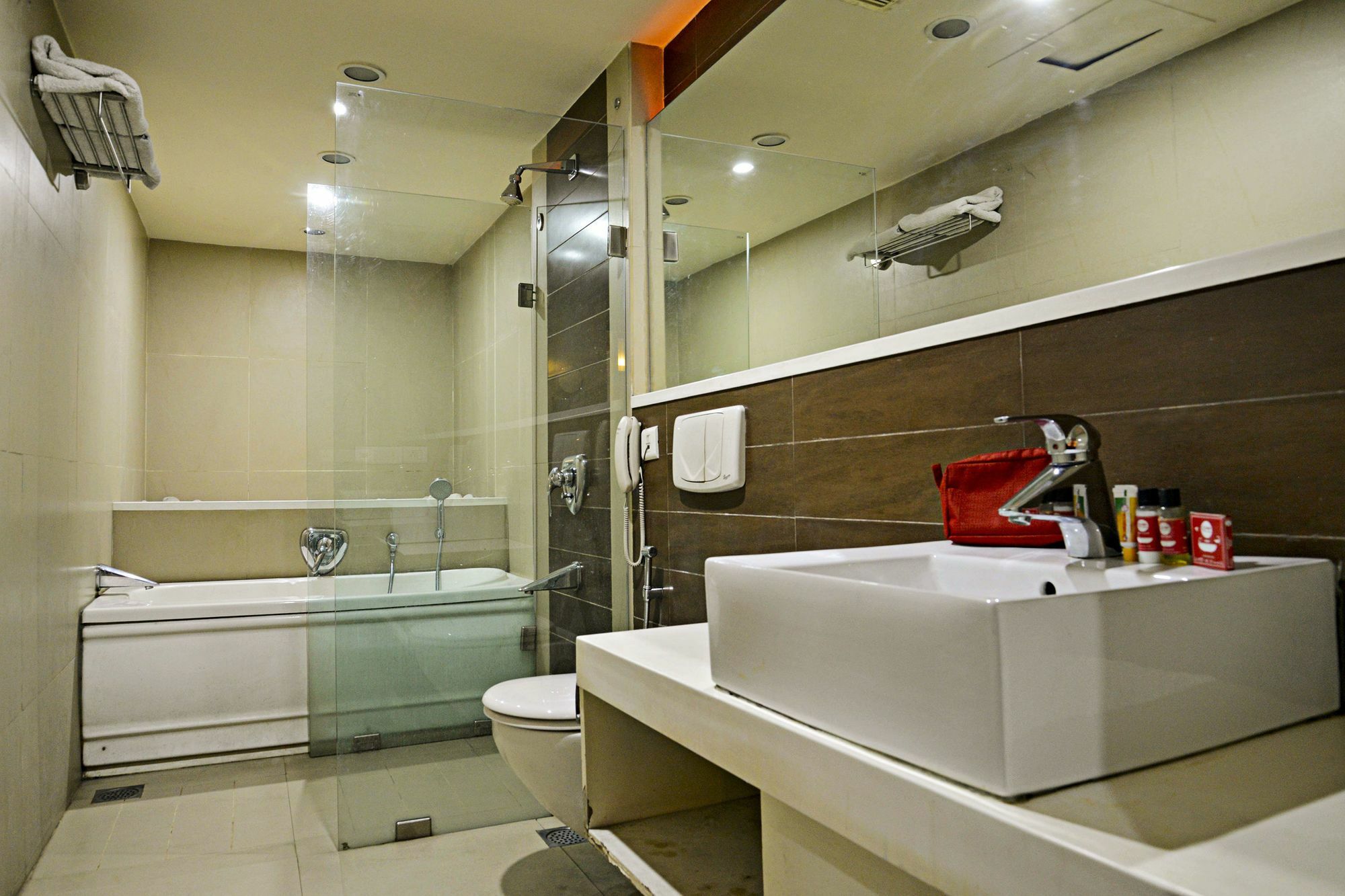 Oyo Flagship 401 Yosufguda Ameerpet