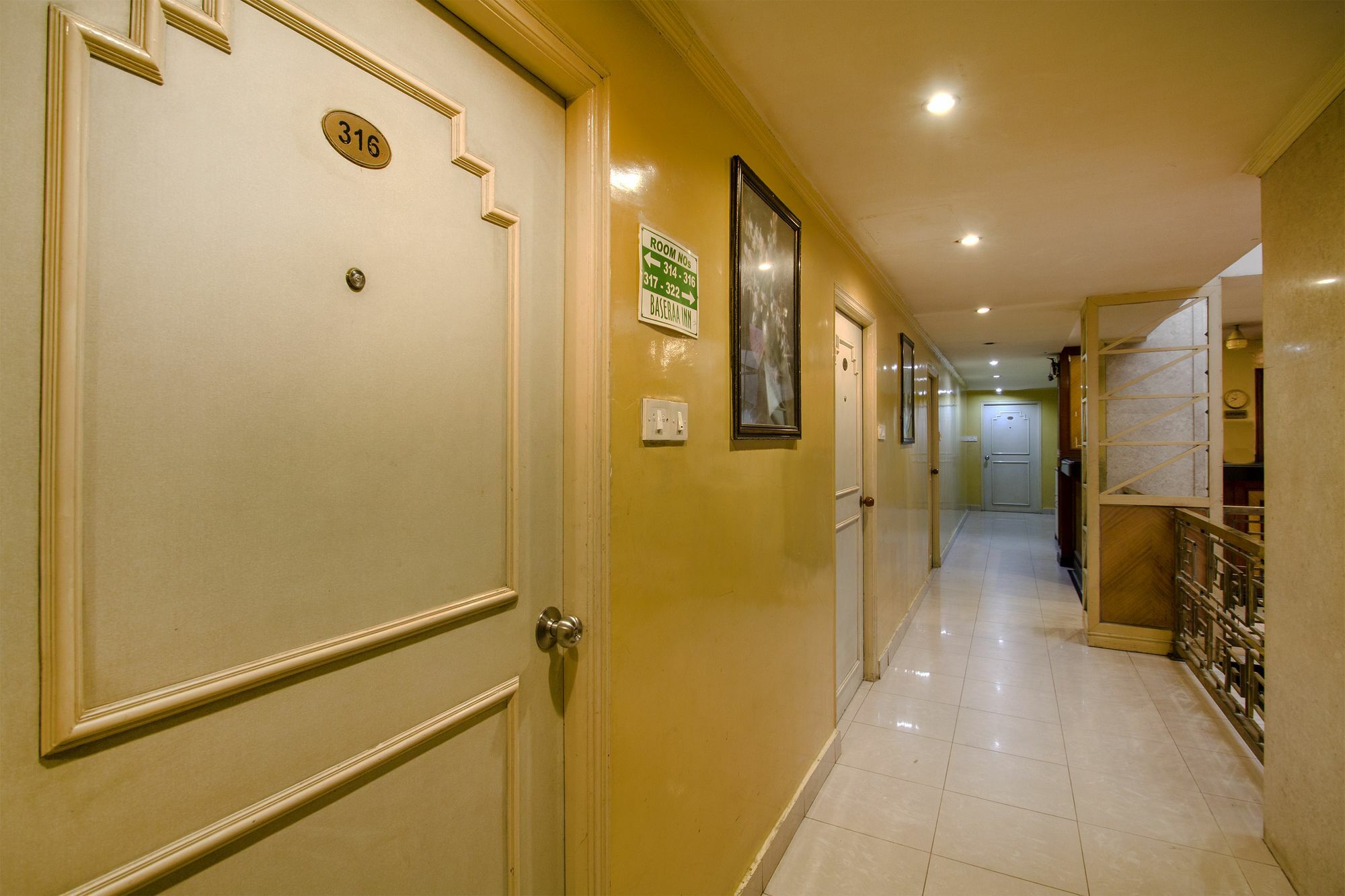 Oyo 9302 Baseraa Hotel Hyderabad