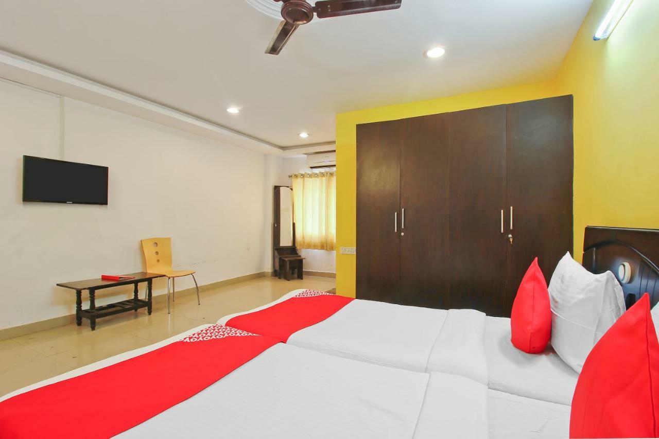 Oyo Flagship 463 Banjara Hills Hotel