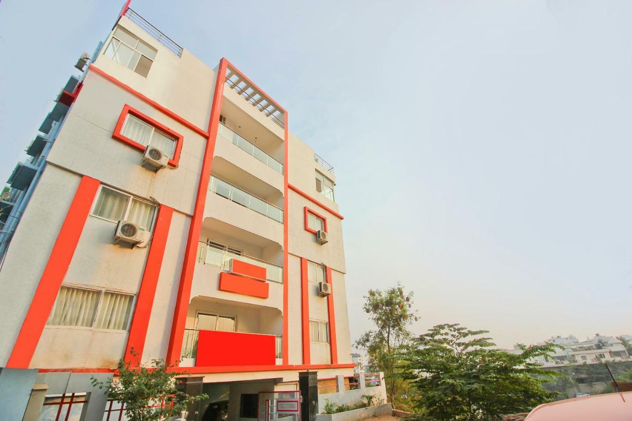 Oyo Flagship 463 Banjara Hills Hotel Hyderabad