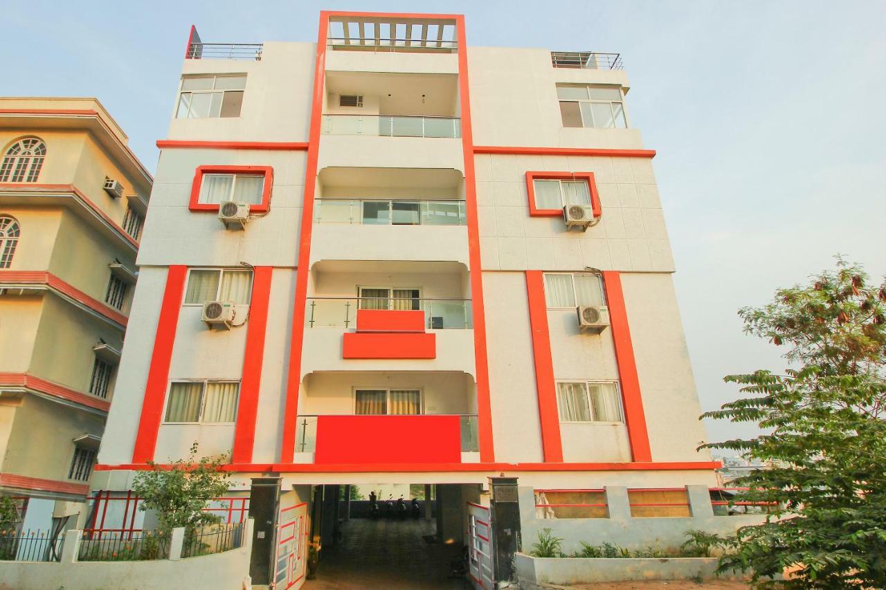 Oyo Flagship 463 Banjara Hills