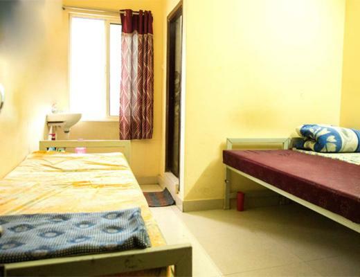 Joyce Guest And Women's Hostel *