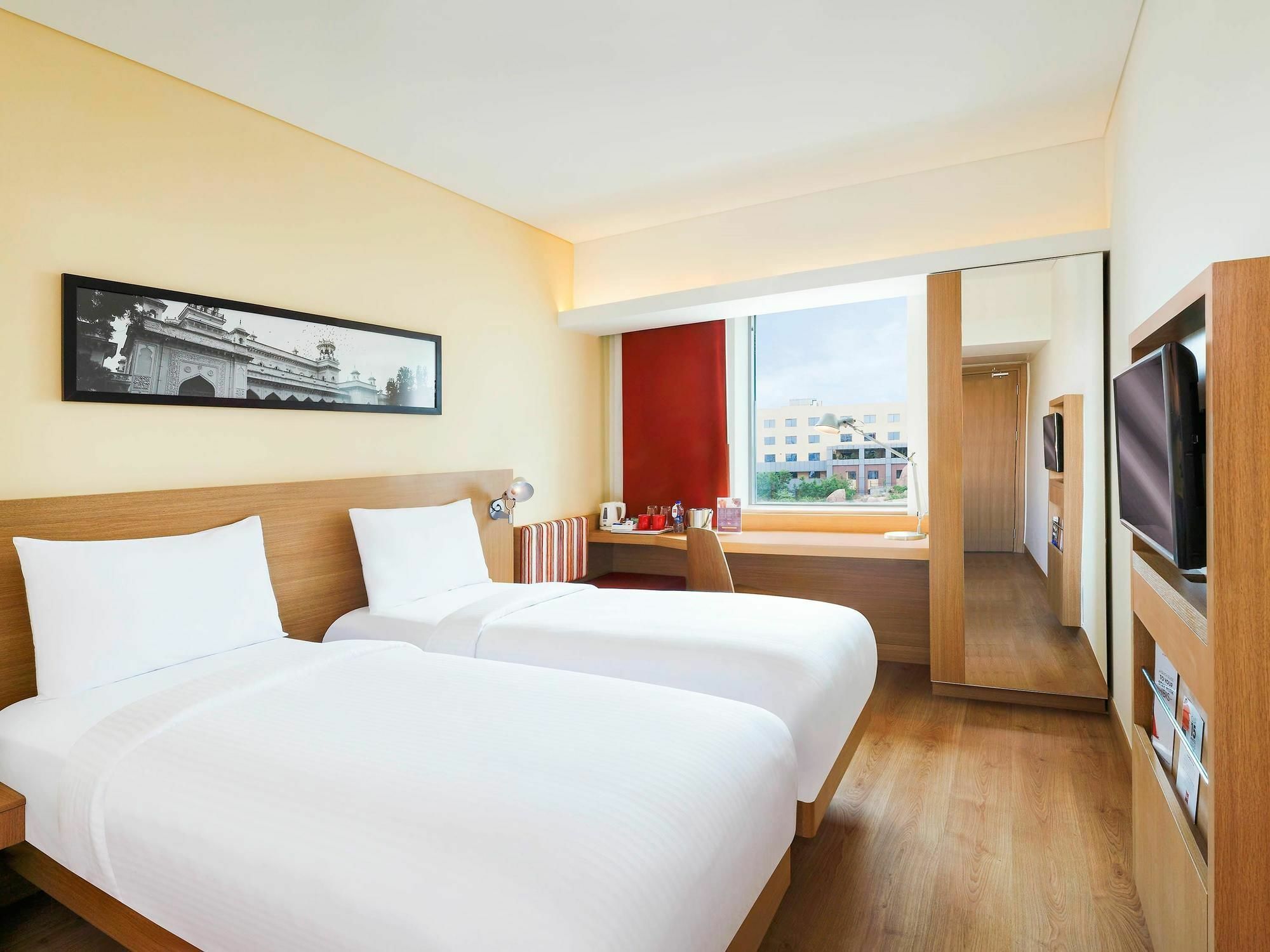 Ibis Hitec - An Accor Brand 4*