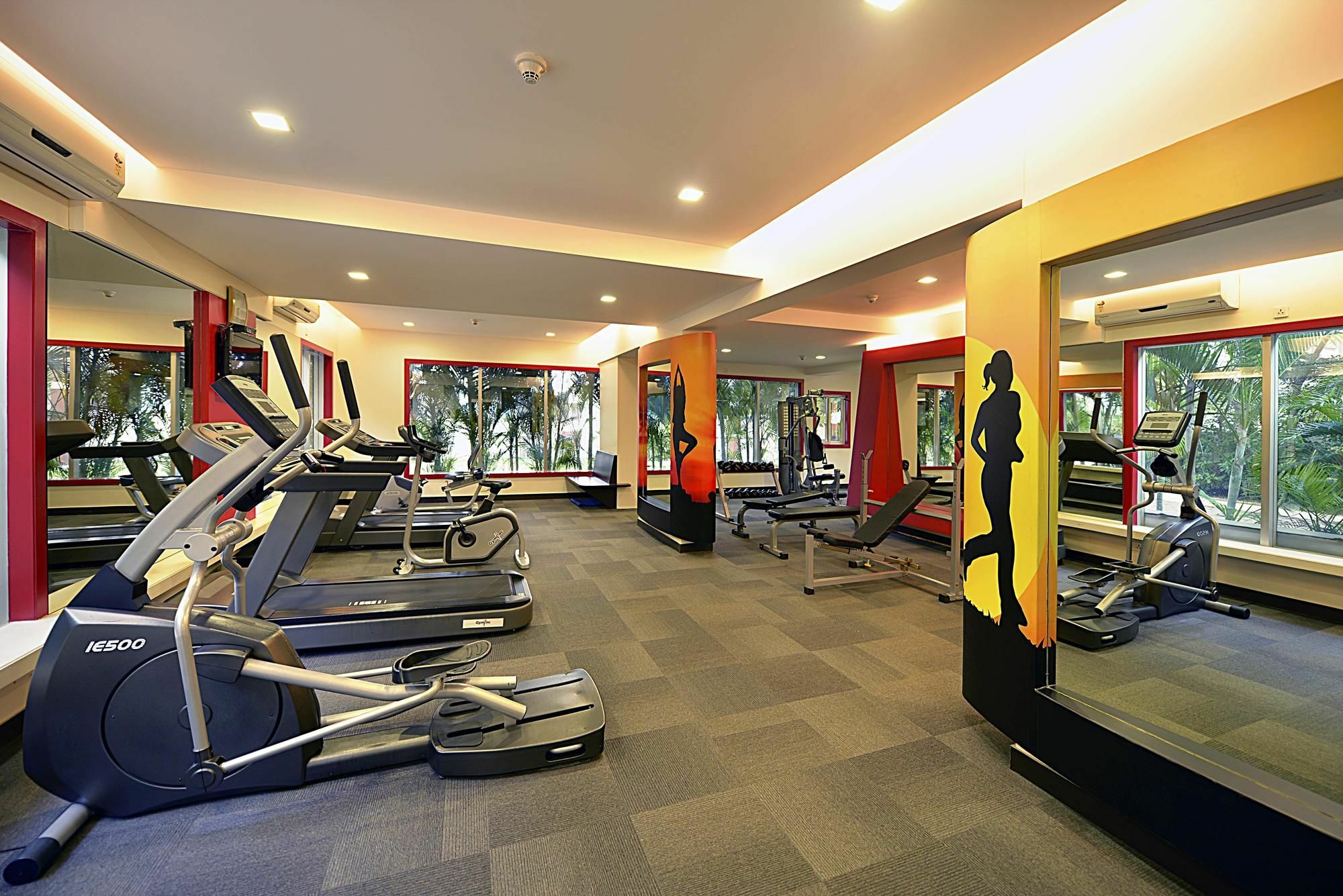 Oyo Premium Raheja Mindspace