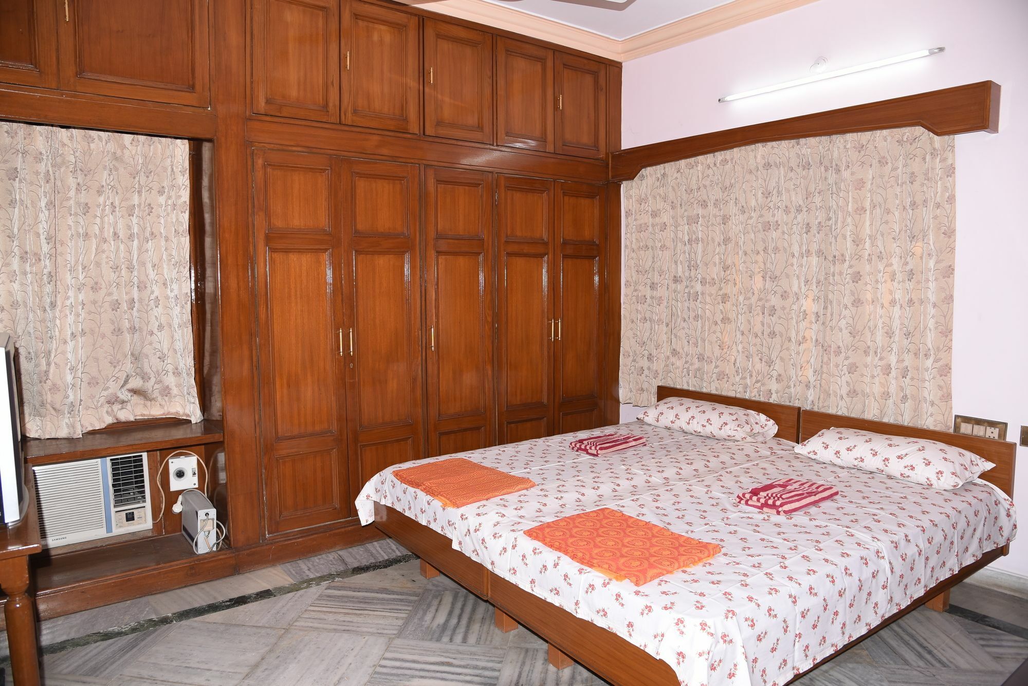 Anjani Mansion Guest house 3*