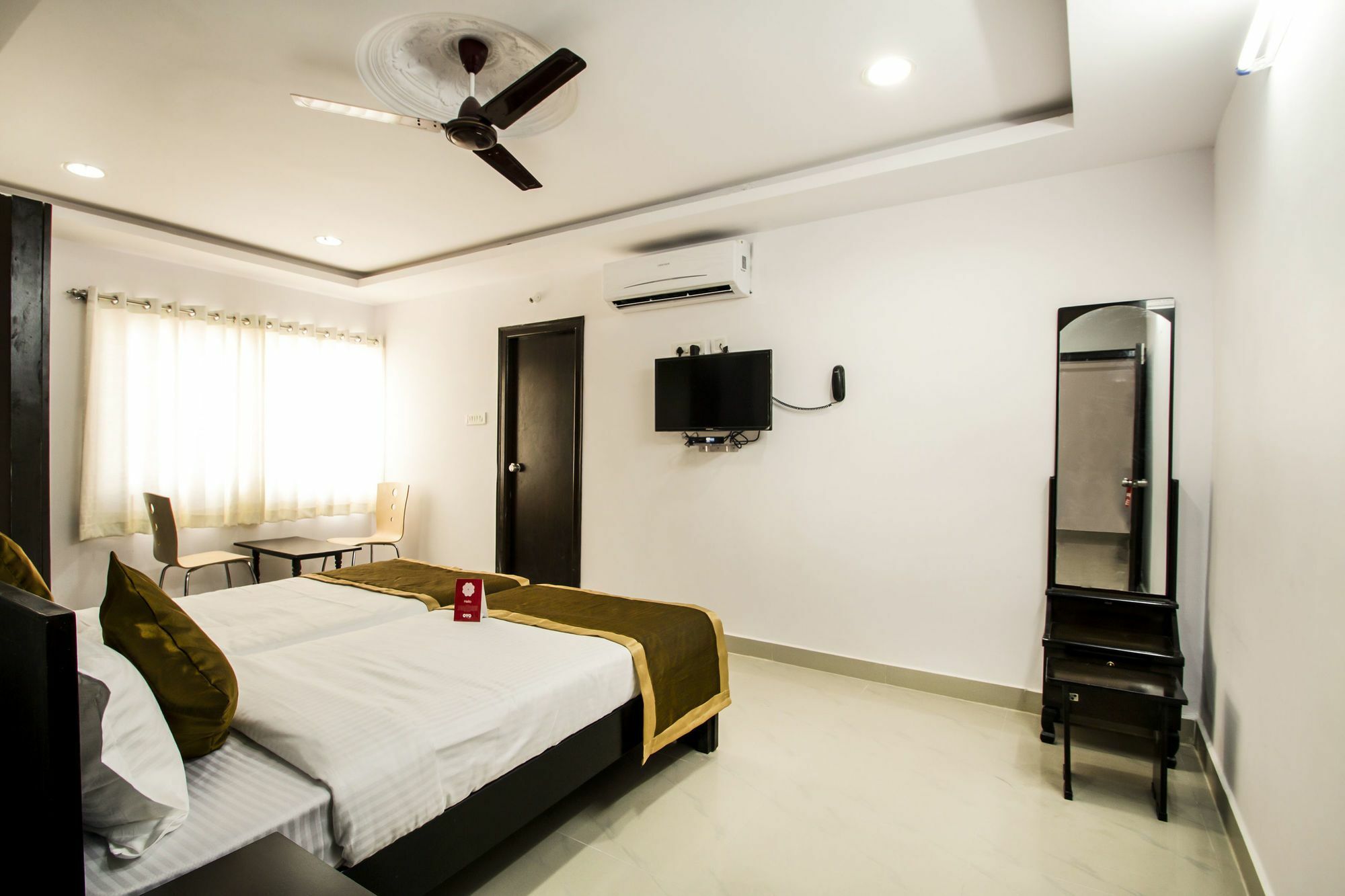 Hotel Oyo Flagship 463 Banjara Hills