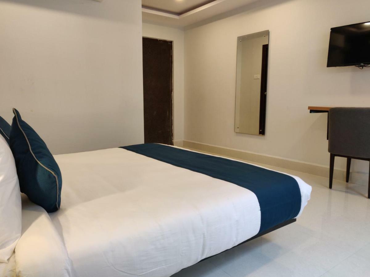 Hotel Silverkey Executive Stays 17012 Mj Center