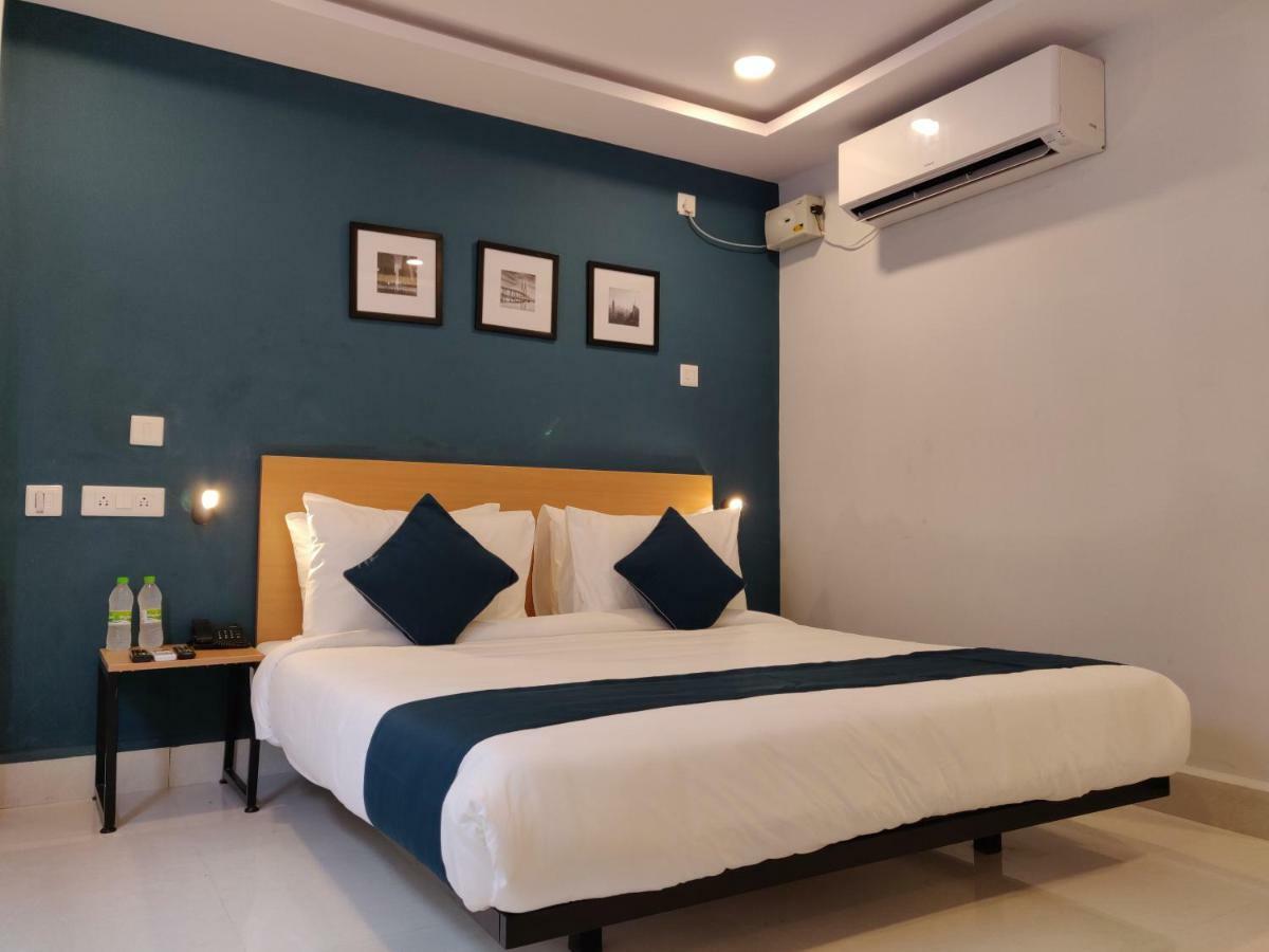 Silverkey Executive Stays 17012 Mj Center Hyderabad
