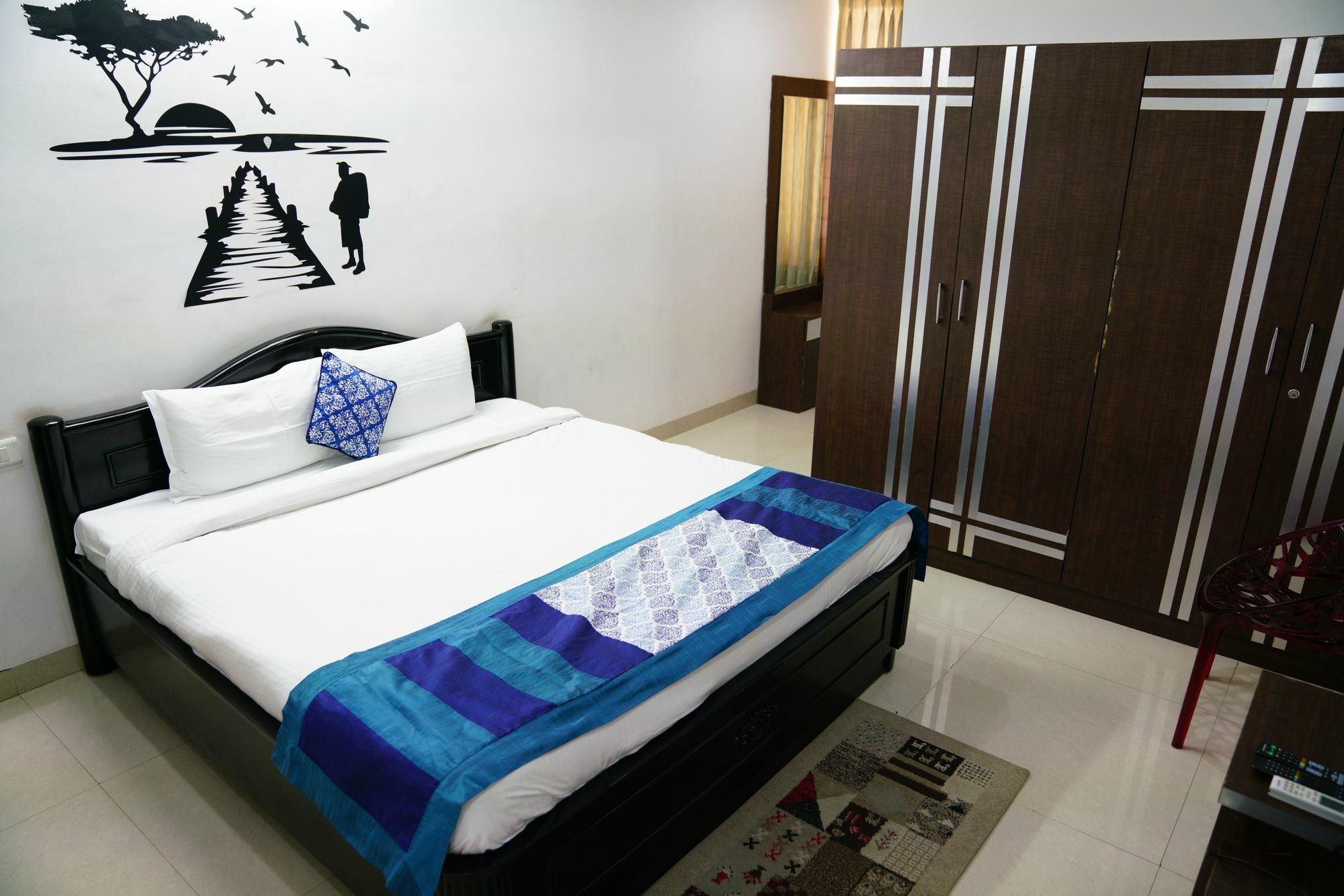 Hitech Shilparamam Apartment *