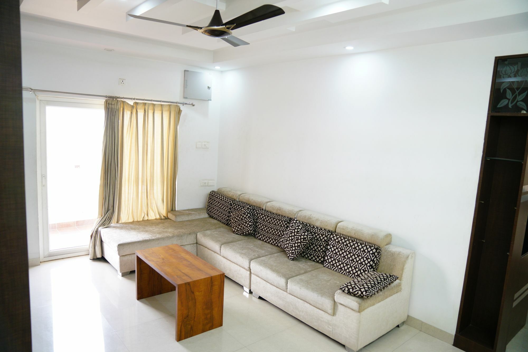 Hitech Shilparamam Apartment *
