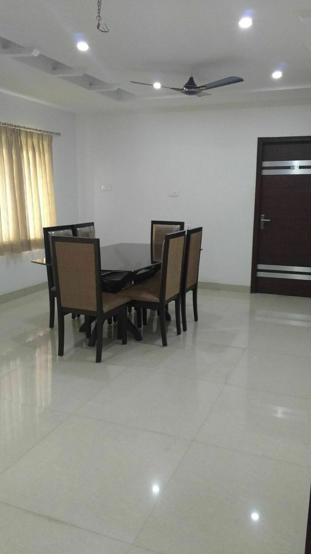 Apartment Hitech Shilparamam *
