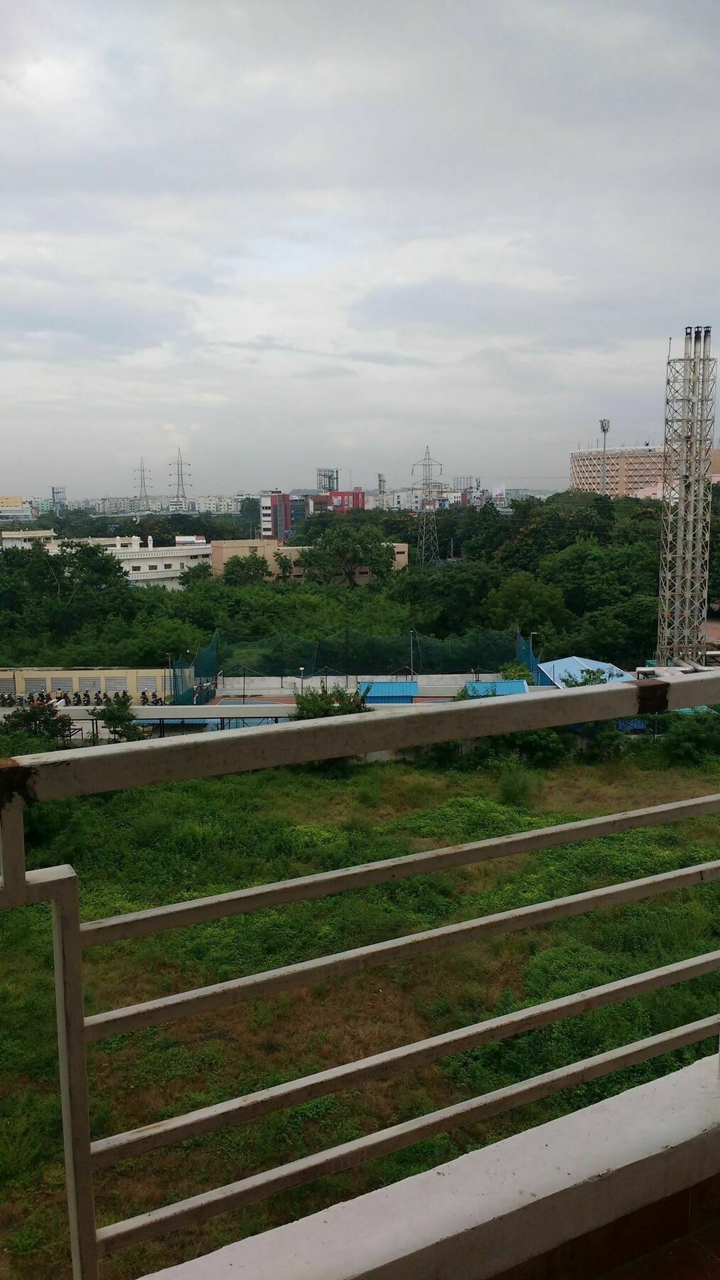 Apartment Hitech Shilparamam *