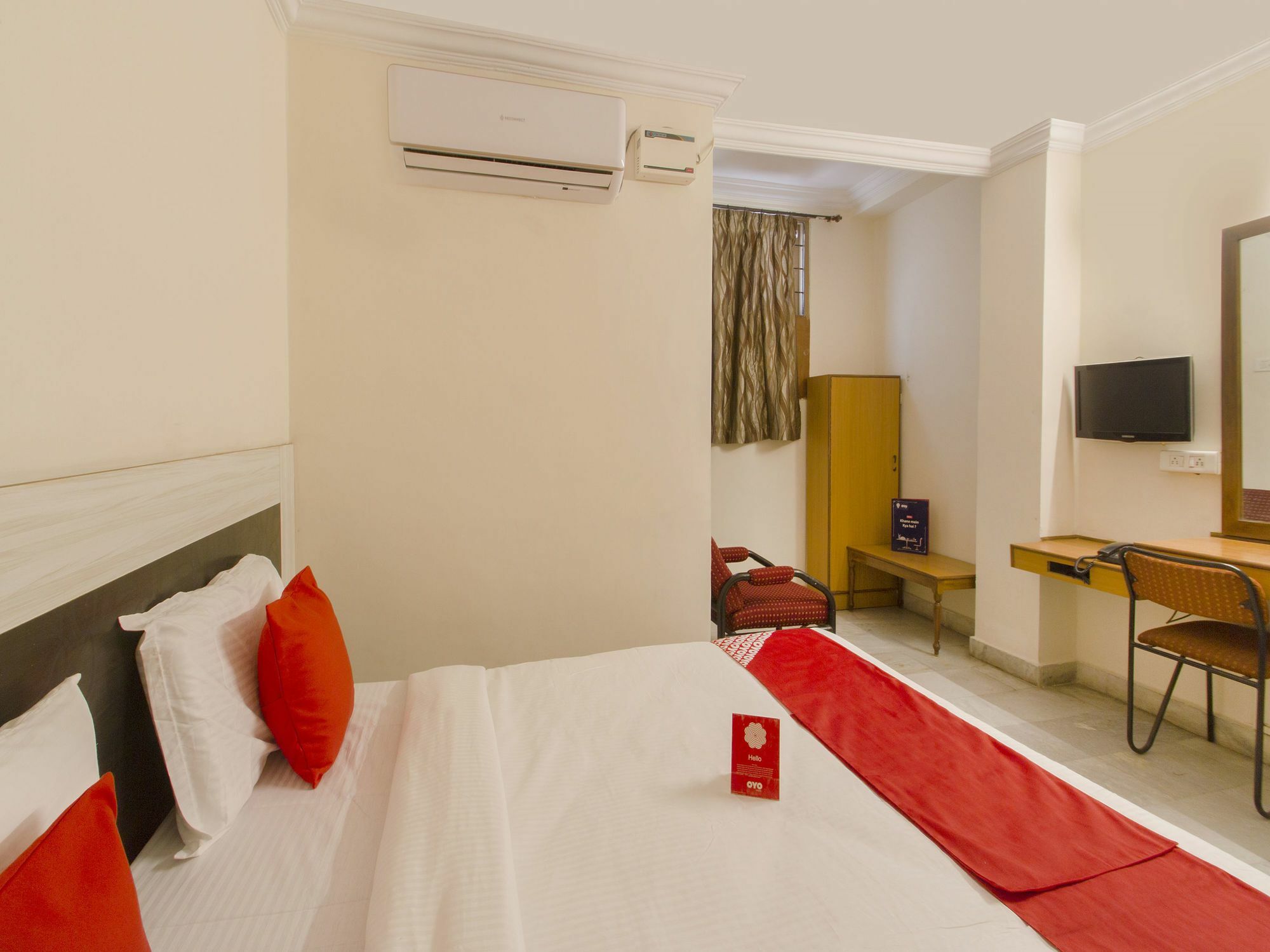 Hotel Oyo 11321 Goutham Residency