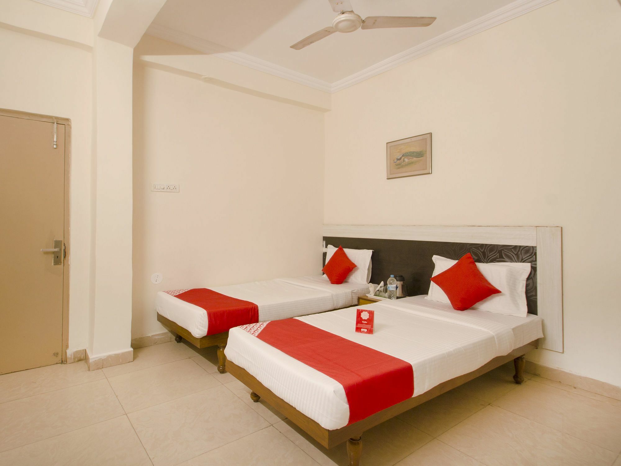 Hotel Oyo 11321 Goutham Residency