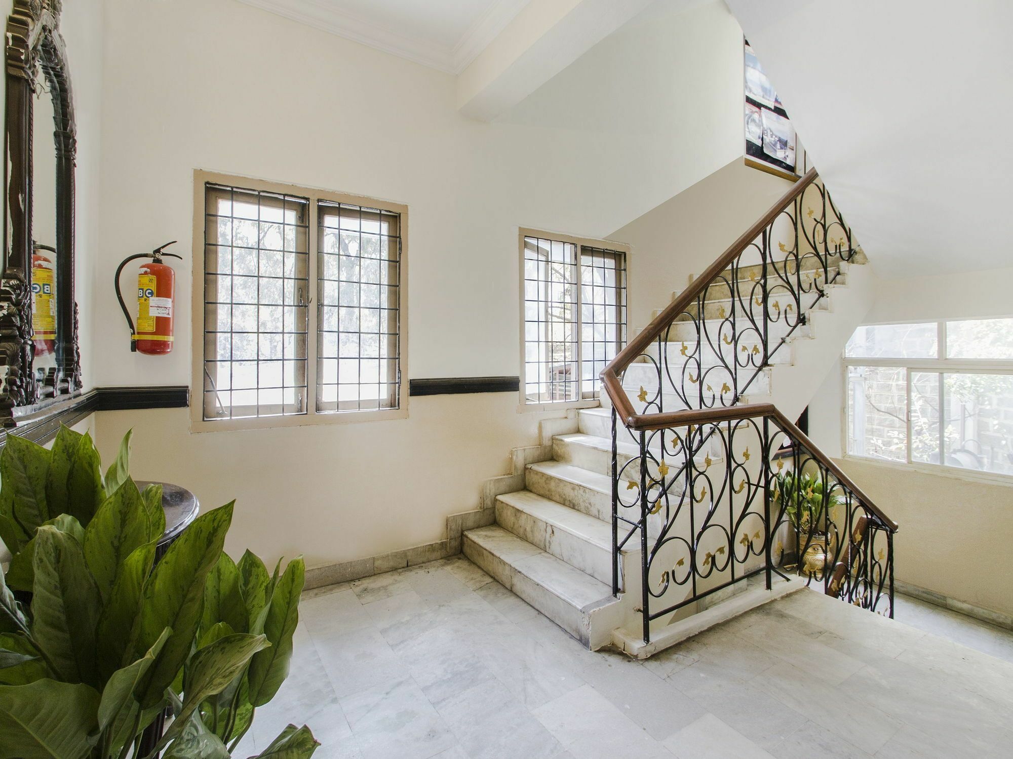 Oyo 11321 Goutham Residency Hyderabad