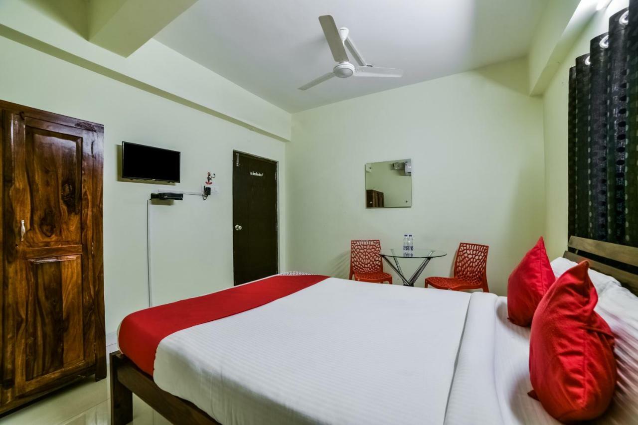 Hotel Oyo 11317 Amar Estates